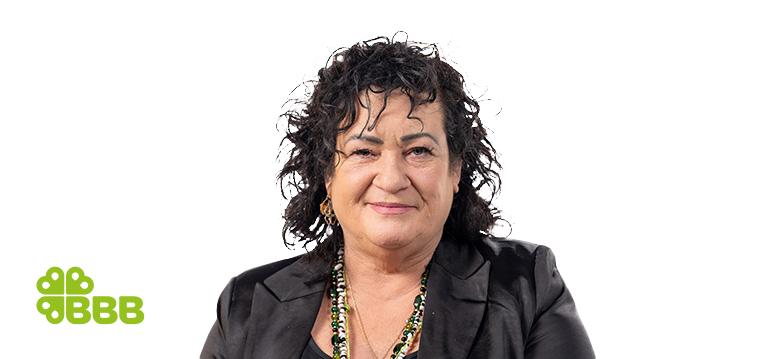 Caroline van der Plas