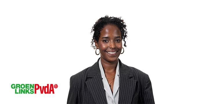 Portretfoto van Abdi met partijlogo GL-PvdA.