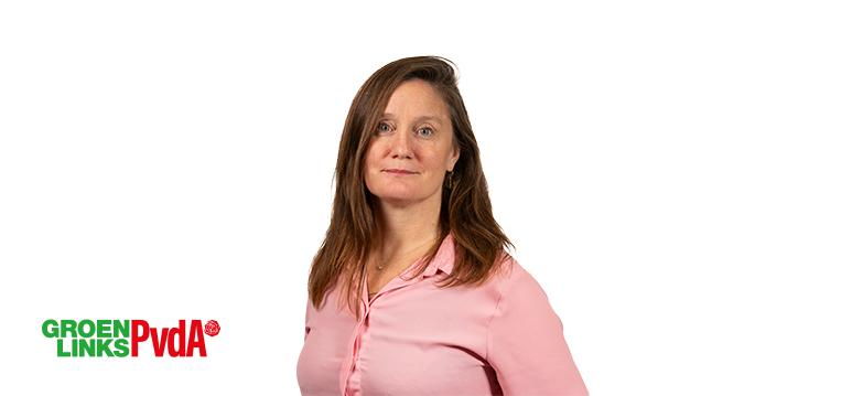 Portretfoto Suzanne Kröger met partijlogo GL-PvdA
