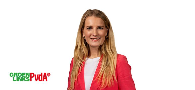 Portretfoto Sjoukje van Oosterhout met partijlogo GroenLinks-PvdA