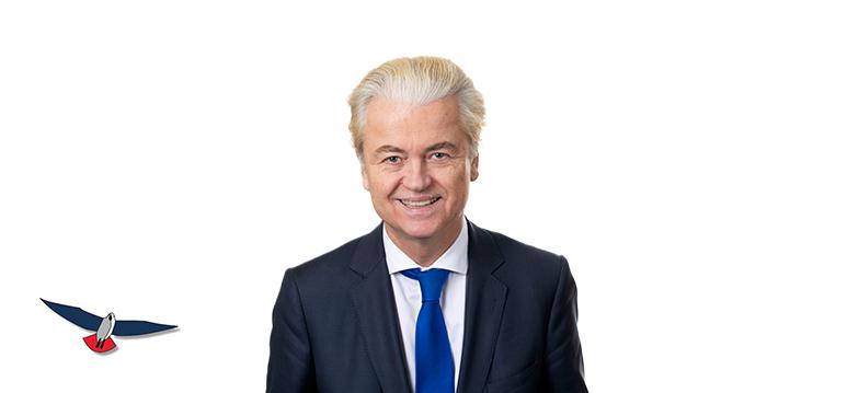 Portretfoto Geert Wilders met partijlogo PVV.