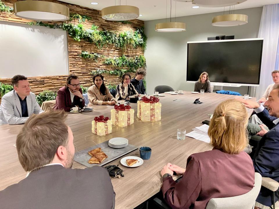 In gesprek met studenten en docenten van de Breda University of Applied Sciences (BUas).