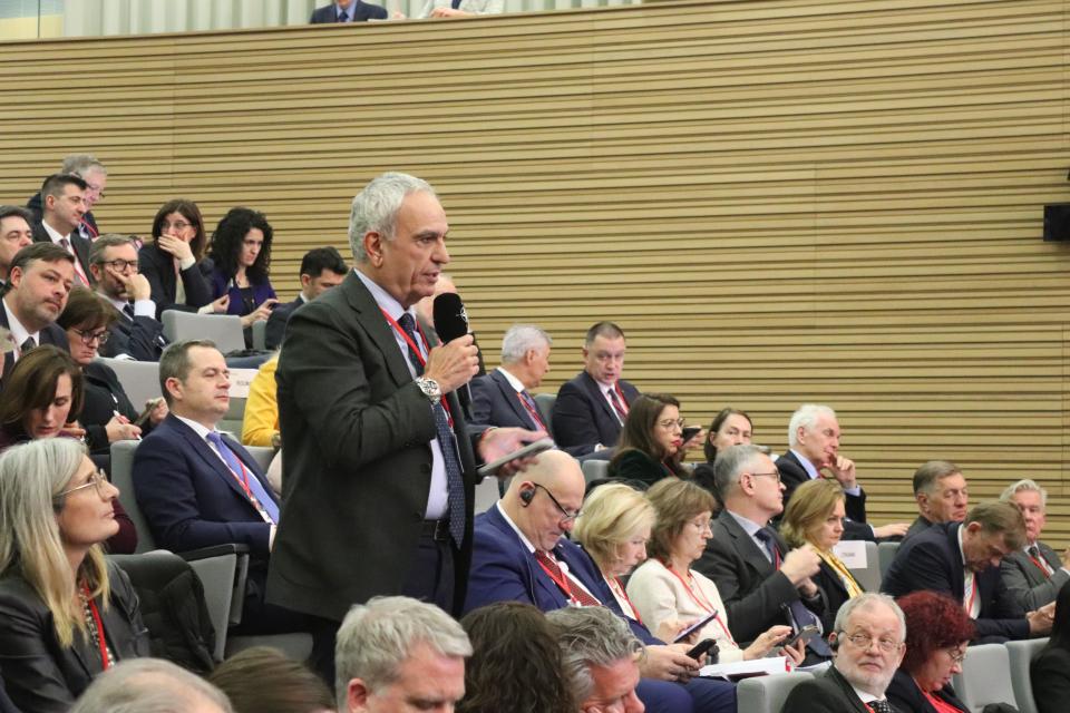 De delegatie van de NAVO PA in Brussel.