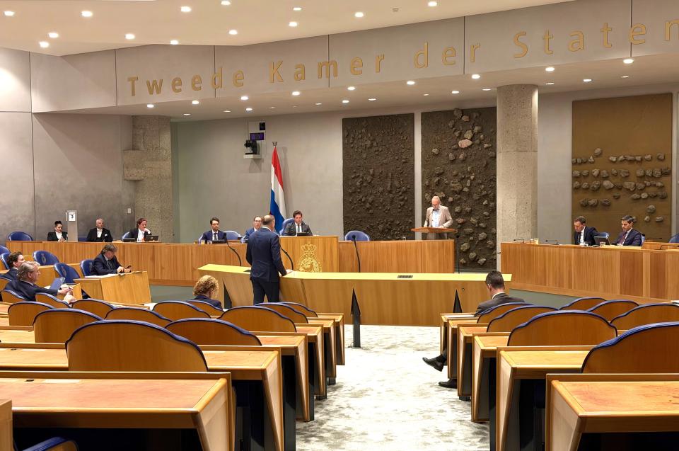 Overzichtsfoto van de plenaire zaal tijdens het Verantwoordingsdebat.