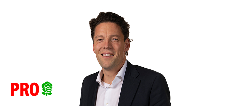 Portretfoto van Wimar Bolhuis met logo PRO.