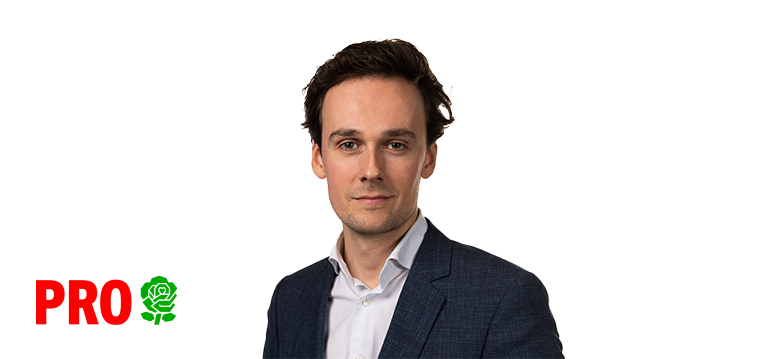 Portretfoto van Stultiens met logo PRO.