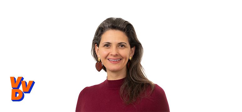 Portret Dieke van Groningen met partijlogo VVD