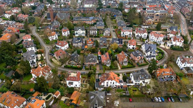 Bovenaanzicht van woonwijk in Hilversum.