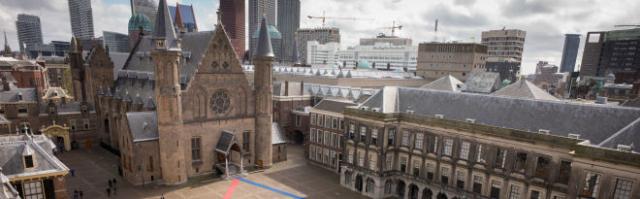 Binnenhof vanaf de Mauritstoren